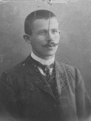 1905